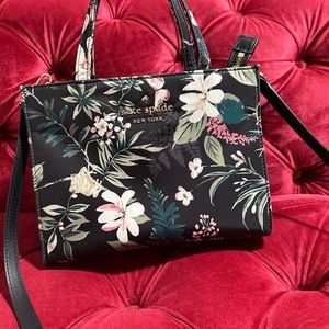 KATE SPADE Watson Lane - Botanical Sam Nylon
Satchel - Multi